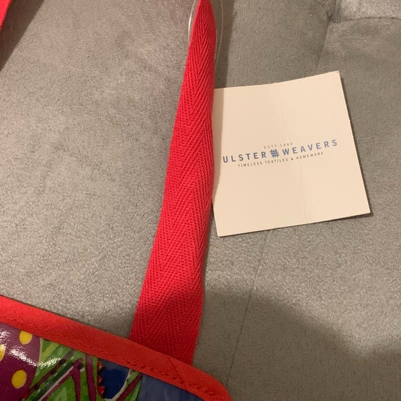 APRON CHILDS PVC APRON
DINOSAUR WATERPROOF NWT ANIMAL KINGDOM GIFT SHOP UNISEX - Picture 6 of 10